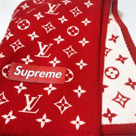 louis vuitton supreme monogram blanket|louis Vuitton Monogram blanket.